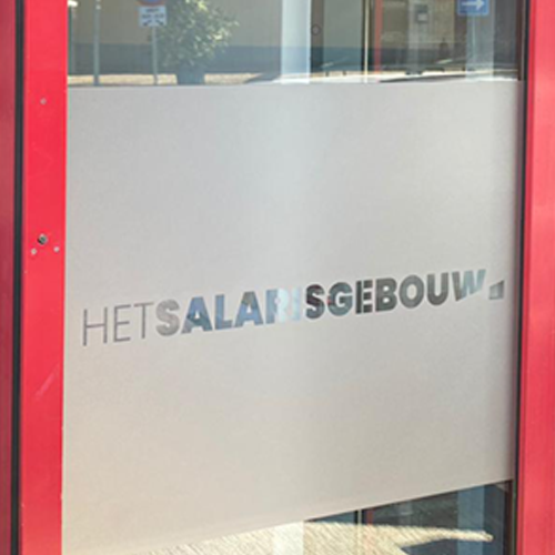 Raambelettering Het Salarisgebouw Gendringen