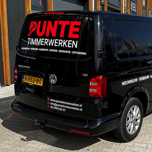 busbelettering Donny Punte Timmerwerken